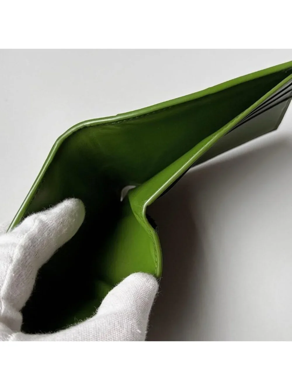 Bottega Veneta Cassette Bifold Wallet Green